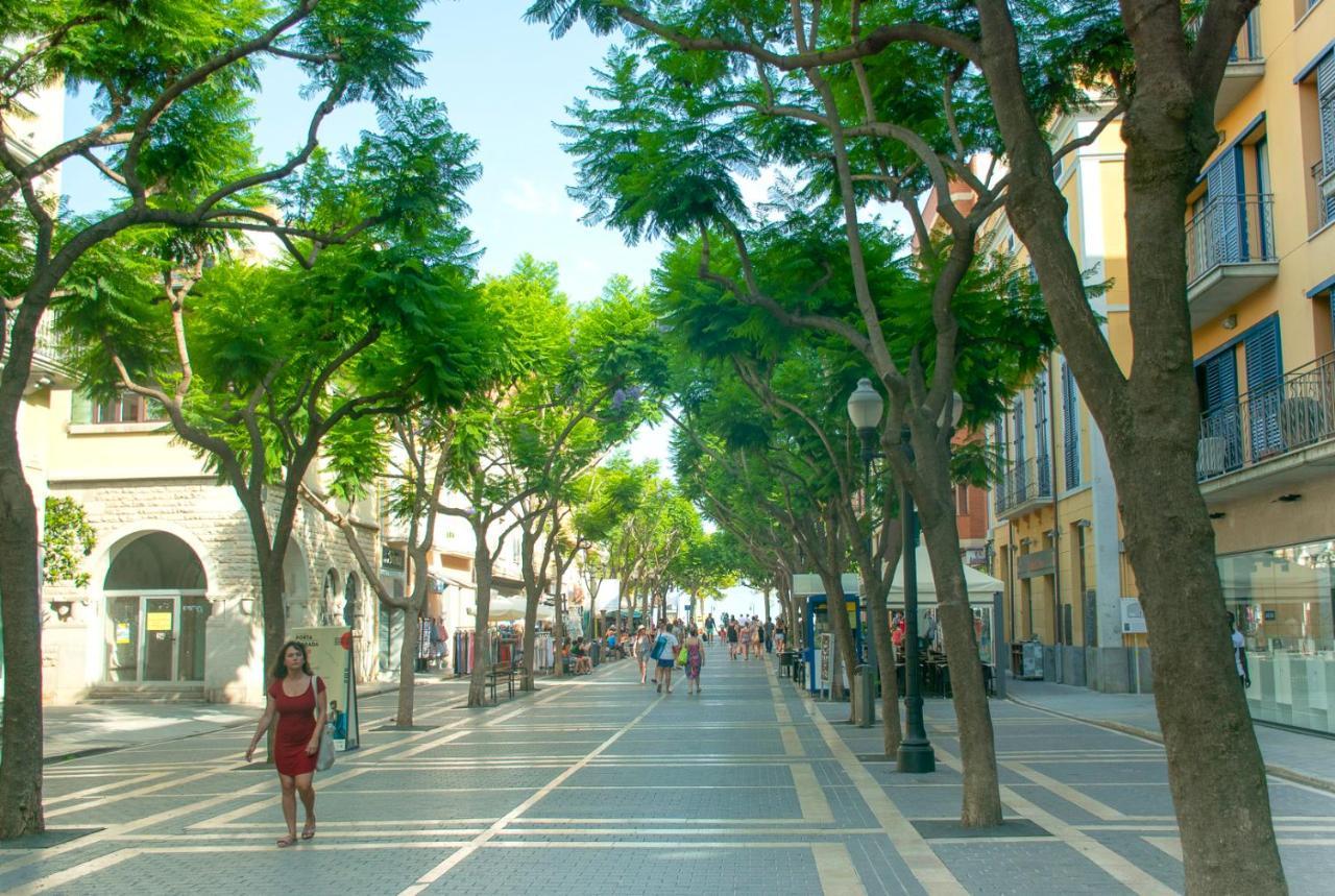 Apartamento Mediterraneo, Nuevo Y Acogedor De Eva 산펠리우데기솔스 외부 사진